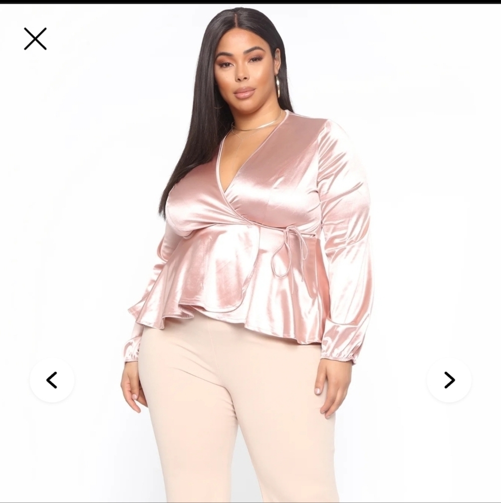 Fashion Nova 3x Satin Peplum Top
